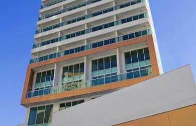 Imagem: O depósito possui 1 Vaga na garagem e 30m² de Área e está