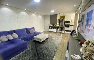 Imagem: O apartamento possui 3 Dormitórios, 2 Banheiros, 2 Vagas na