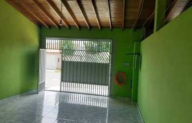 Imagem: A casa possui 2 Dormitórios, 2 Banheiros e 98m² de Área e