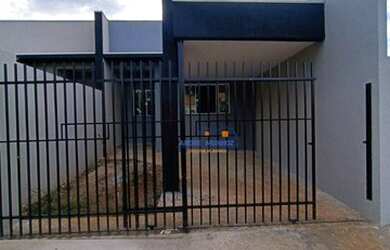 Imagem: A casa em condomínio possui 3 Dormitórios, 1 Banheiro, 1 Vaga