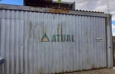 Imagem: A casa para alugar possui 4 Dormitórios, 2 Banheiros, 1 Vaga