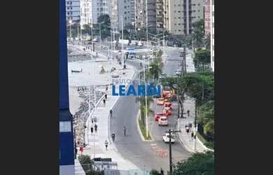 Imagem: O apartamento possui 1 Dormitório, 1 Banheiro, 1 Vaga na garagem