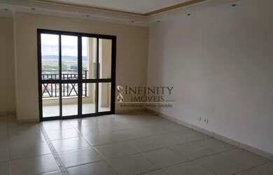 Imagem: O apartamento possui 4 Dormitórios, 2 Banheiros, 3 Vagas na