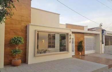 Imagem: A casa possui 3 Dormitórios, 2 Banheiros, 78m² de Área e