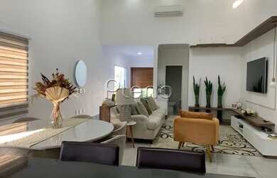 Imagem 2: Venda Casa com 220,00 metroQuadrado, 3 dormitório s , 4 vaga s . Swiss...