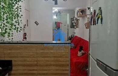 Imagem: O apartamento possui 2 Dormitórios, 1 Banheiro, 1 Vaga na garagem