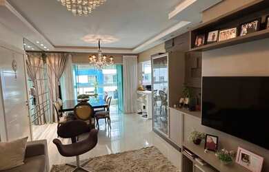 Imagem 2: Apartamento mobiliado Meia Praia Sc