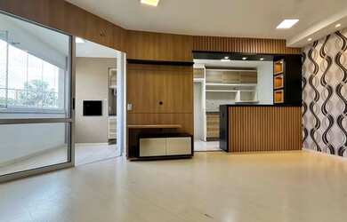 Imagem: O apartamento possui 3 Dormitórios, 1 Banheiro, 1 Vaga na garagem