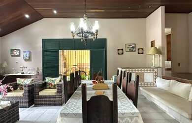 Imagem 7: CASA 4 /4 LINDÍSSIMA NO CENTRO DE SALINAS