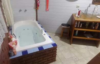 Imagem 9: Casa encantadora no Centro de Paraisópolis MG Jardim, varanda e muito...