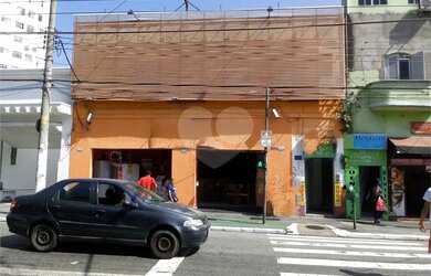 Imagem: O depósito possui 767m² de Área e está localizado em Penha