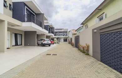 Imagem 2: Sobrado no Boqueirão. Churrasqueira, Ar-condicionado, Imóvel novoe107m²...