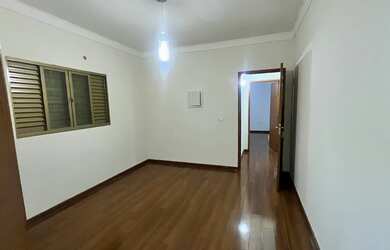 Imagem 7: Casa de Alvenaria com Acabamento de Alto Nível Encante-se