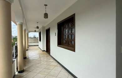 Imagem 5: Casa de Alto Padrão à Venda - Bairro Ibituruna, Montes Claros/MG