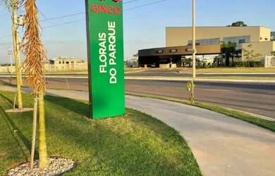 Imagem: O terreno possui 300m² de Área e está localizado em Ribeirão