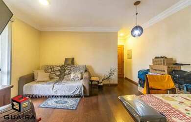 Imagem: O apartamento possui 3 Dormitórios, 1 Banheiro, 1 Vaga na garagem