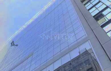 Imagem: O depósito possui 20m² de Área e está localizado em Centro