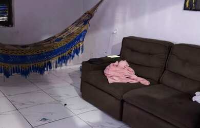 Imagem 8: Vende-se casa com 2 quartos na avenida Teodomiro de castro próximo a rua tulipa