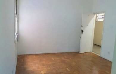 Imagem: O apartamento possui 2 Dormitórios, 2 Banheiros, 86m² de Área