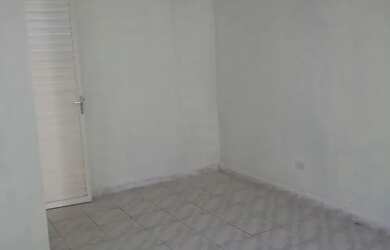 Imagem: A casa possui 2 Dormitórios, 1 Banheiro e 80m² de Área e