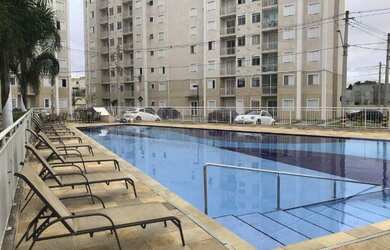 Imagem: O apartamento possui 2 Dormitórios, 1 Banheiro, 1 Vaga na garagem