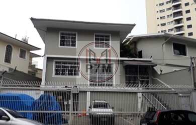 Imagem: O depósito possui 5 Vagas na garagem, 534m² de Área e está