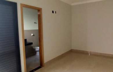 Imagem 4: Casa para Venda, por R$ 750.000,00 Bairro Alto Umuarama em UBERLANDIA...