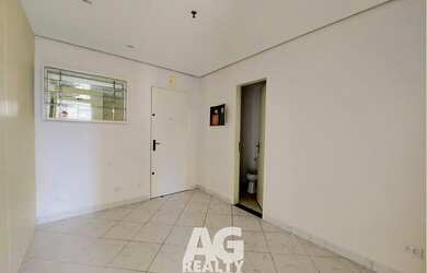 Imagem 8: Sala comercial ao lado do metrô Santana