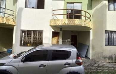 Imagem: A casa em condomínio possui 3 Dormitórios, 2 Banheiros, 141m²