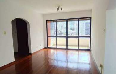 Imagem: O apartamento possui 4 Dormitórios, 3 Banheiros, 3 Vagas na