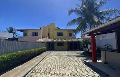 Imagem: O depósito possui 5 Vagas na garagem e está localizado em