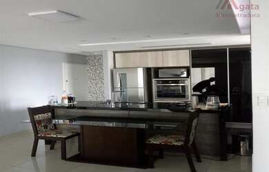 Imagem: O apartamento possui 2 Dormitórios, 2 Banheiros, 2 Vagas na