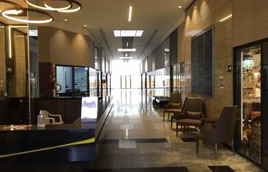 Imagem: O depósito possui 1 Vaga na garagem, 216m² de Área e está