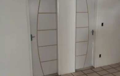 Imagem: O apartamento possui 2 Dormitórios, 2 Banheiros e está localizado