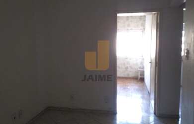 Imagem 4: Apartamento mobiliado e ensolarado, próximo à Santa Casa, Shopping Higienópolis...