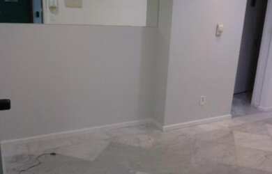 Imagem: O depósito possui 2 Vagas na garagem, 53m² de Área e está