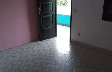 Imagem: A casa possui 2 Dormitórios, 1 Banheiro, 16m² de Área e