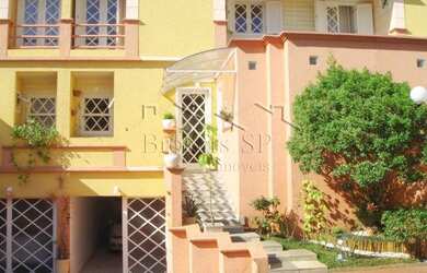 Imagem: A casa em condomínio possui 3 Dormitórios, 4 Banheiros, 4