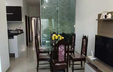 Imagem: A casa em condomínio possui 2 Dormitórios, 2 Banheiros, 1