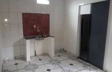 Imagem: A casa possui 2 Dormitórios, 1 Banheiro, 90m² de Área e