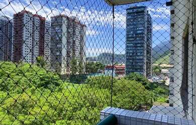 Imagem: O apartamento possui 2 Dormitórios, 2 Banheiros, 2 Vagas na