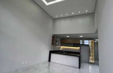 Imagem: Casa com 3 Suítes na Colônia Agrícola Samambaia