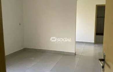 Imagem: A casa possui 4 Dormitórios, 5 Banheiros, 3 Vagas na garagem