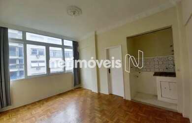 Imagem: O apartamento possui 1 Dormitório, 1 Banheiro, 35m² de Área