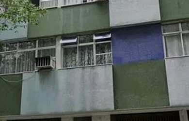 Imagem: O apartamento possui 2 Dormitórios, 1 Banheiro e 70m² de Área