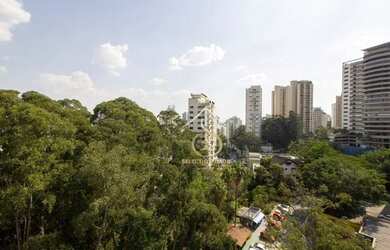 Imagem: O apartamento na cobertura possui 3 Dormitórios, 4 Banheiros