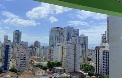 Imagem: O apartamento possui 1 Dormitório, 1 Banheiro, 1 Vaga na garagem