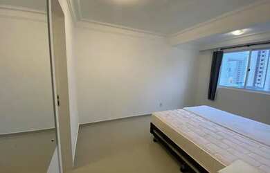 Imagem 5: Apartamento 2 dormitórios semi-mobiliado no centro de Balneário Camboriú