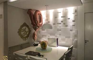 Imagem: O apartamento possui 3 Dormitórios, 2 Banheiros, 1 Vaga na