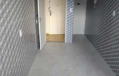 Imagem 9: Apartamento na Tijuca. 105m² de Área, 1 Banheiroe2 Dormitórios